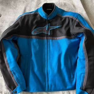 Alpinestars Men’s Large lined motorcycle jacket. Great like - new condition.